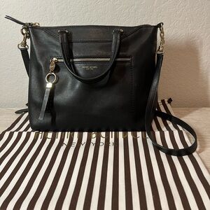 Henri bendel used crossbody bag in black